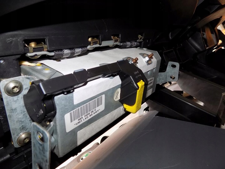 фото №9, Skoda fabia 1.4 mpi панель подушки ремені