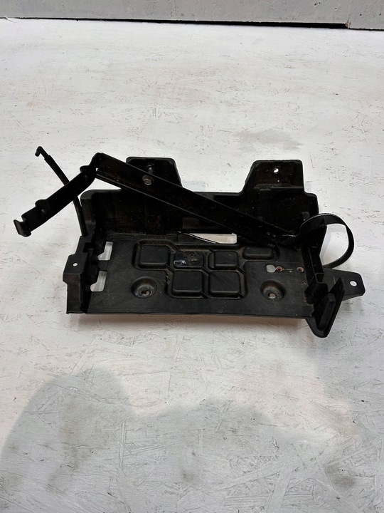 фото №1, Dodge charger 6.4 hemi 15- основание акумулятора