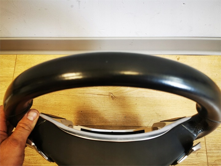 фото №9, Mercedes cls w218 x218 рестайлинг руль красивая демонтаж a0004604103