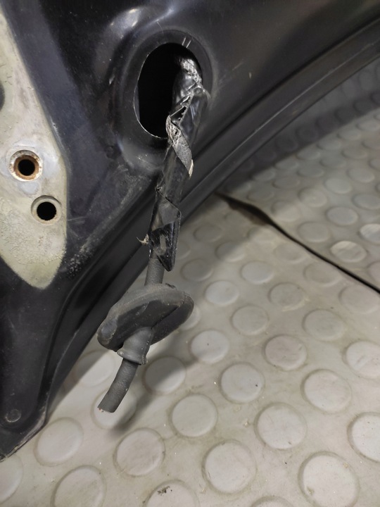 фото №11, Volvo s80 задняя крышка багажника