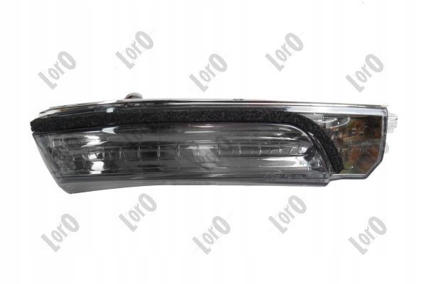 фото №11, Поворотник skoda toyota avensis 02.09-10.18 pr led