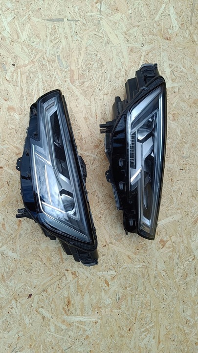 фото №14, Audi a4 8w b9 комплектний бампер pas перед повний led капот 2.0tdi чорний ly9b