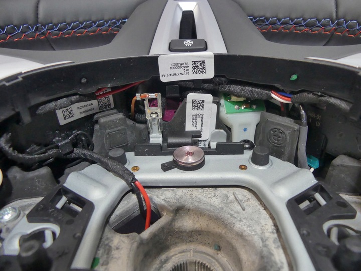фото №9, Bmw g05 g15 g30 m5 f90 m8 f91 x5m f95 руль с подогревом лепестки 8094394