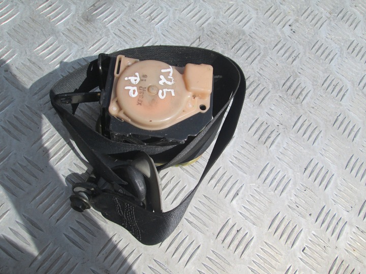 фото №1, Pas безпеки правий перед avensis t25