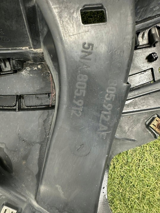 фото №8, Підкрилок передні перед сторона права volkswagen tiguan 5na805912af mkap90