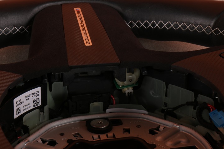 фото №14, Bmw f44 g20 g21 g22 g23 g26 руль m-performance карбон алькантара