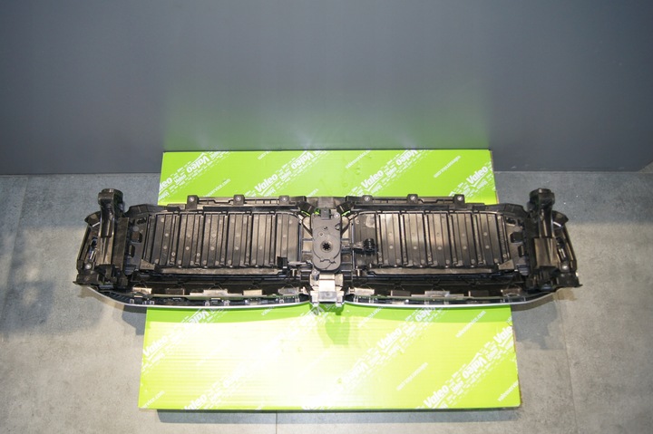 фото №8, Решітка радіатора bmw 3 g20 g21 жалюзі ролета 2018+