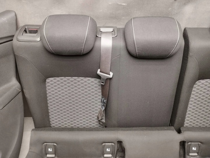 фото №9, Opel astra k универсал сиденья обшивки сиденье