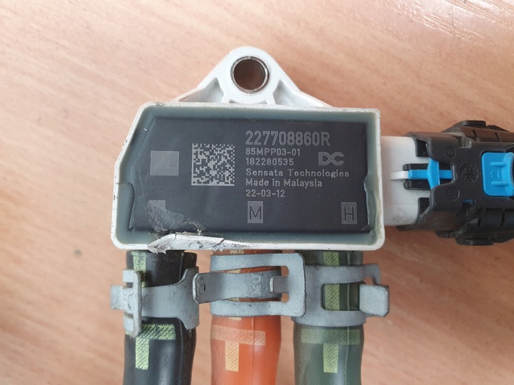 фото №7, Штуцер труба воды датчик выхлопных газов renault экспресс 165763616r 227708860r