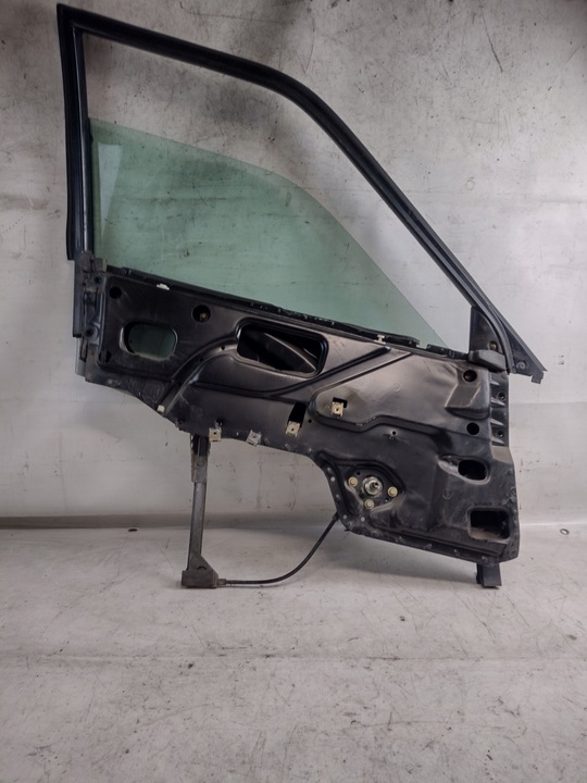фото №8, Рамка, подъемник стекла механический левый перед audi 80 b4
