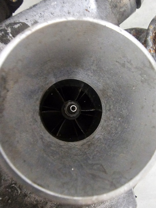 фото №9, Турбонагнетатель турбина коллектор trafic 2.0 дизель 8200466021 697628