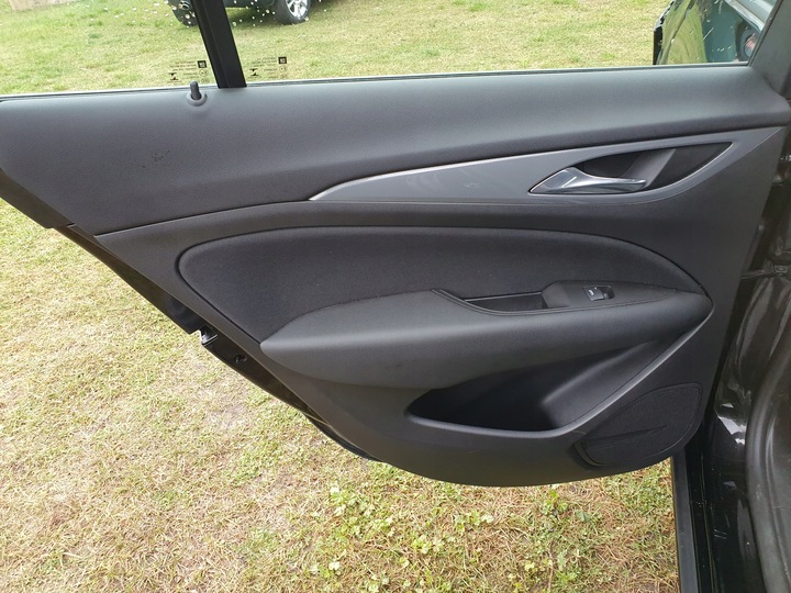 фото №1, Боковина лівий задній оббивка двері insignia b