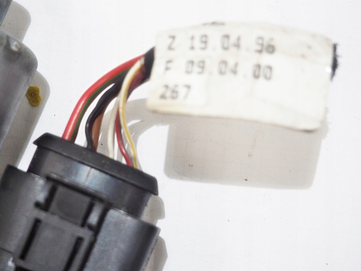 фото №9, Audi a4 b5 рестайлінг двигун скла перед лівий 0130821787