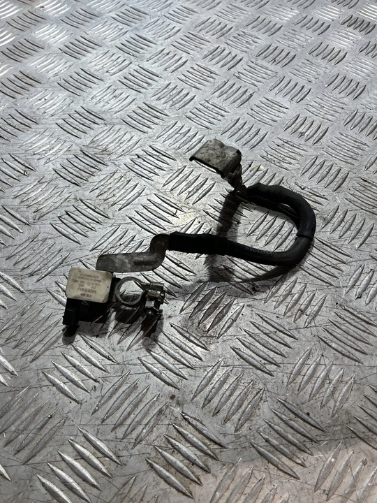 фото №1, Клемма минусовая seat ateca 16- 1.4 tsi 5q0915181j