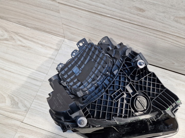 фото №11, Лампа перед левая porsche taycan matrix