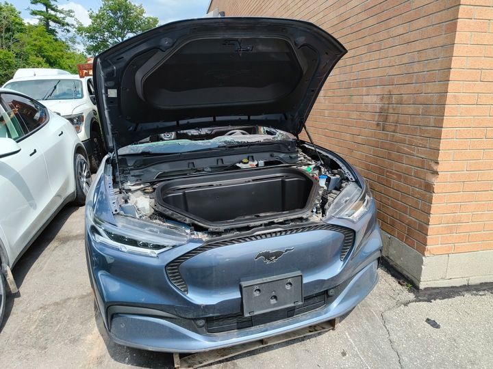 фото №11, Ford mustang mach mach-e 2021- бампер зад задній датчики pdc джгут usa