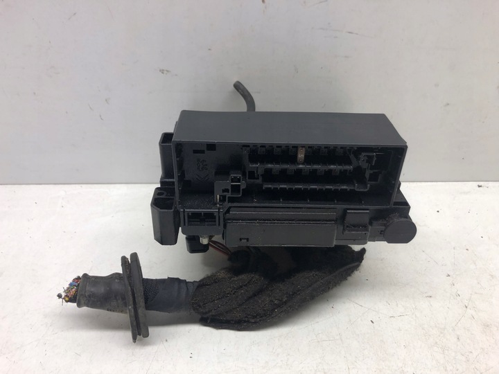 фото №7, Bsm модуль bsm-z01-01 коробка запобіжників peugeot 308 ii t9 штекери євро