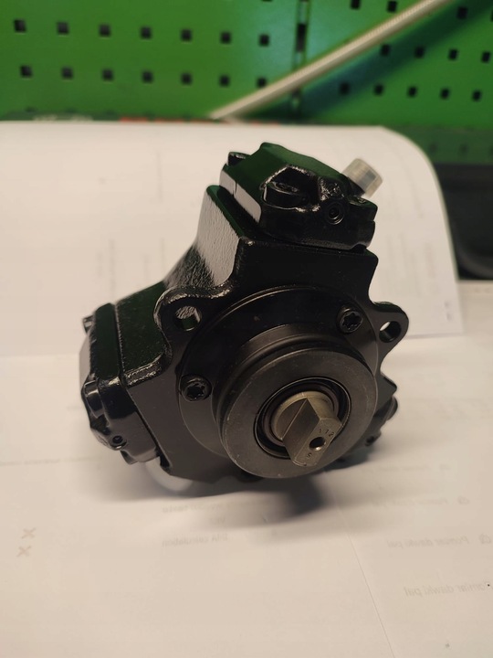 фото №1, Насос 0445010014 mercedes chrysler 1.7 2.2 2.7 3.2 cdi