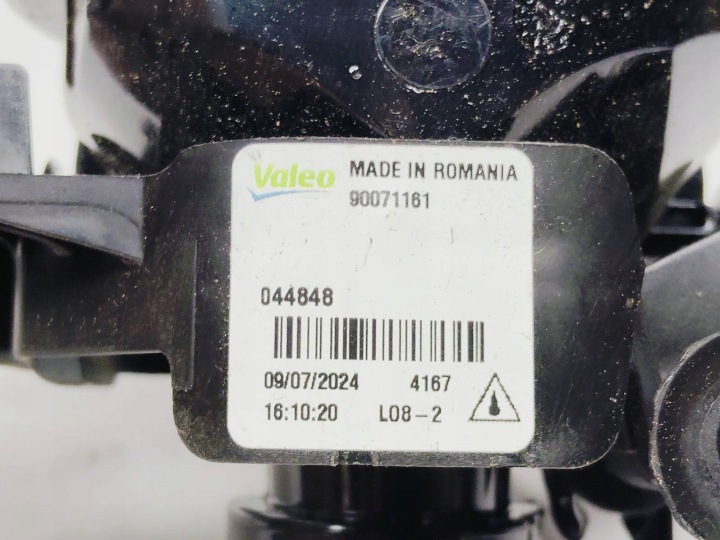 фото №7, Галоген ліве праве suzuki sx4 valeo 90071161 044848