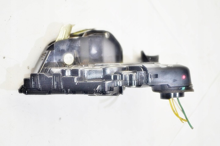 фото №5, Toyota prius замок двері праві перед md4 6-pin eu