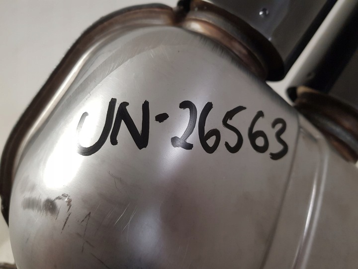 фото №11, Новый оригинальный выхлопная система глушители bmw m3 f80 m4 f82 f83 2 m2 f87