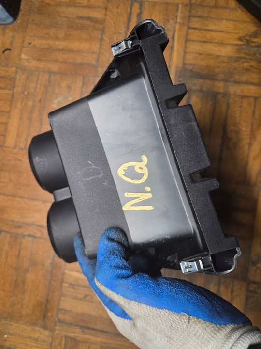 фото №7, Крепления na кружки w консоли средней nissan qashqai j11 969664ea0a 969654ea