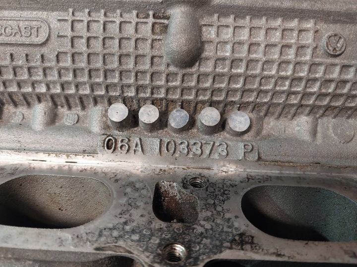 фото №12, Головка двигателя audi a4 b6 8e 8h 1.8t bfb 06a103373p