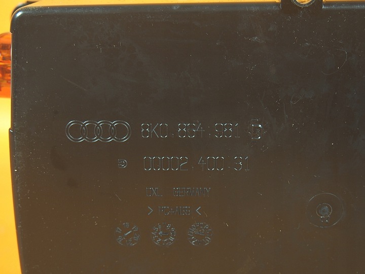 фото №11, Audi a5 8t рестайлінг 50km бардачок підлокітника гніздо 12v 8k0864981d