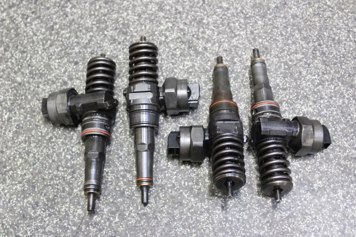 фото №13, Pompowtryskiwacz vw seat audi skoda 1,4 tdi тест