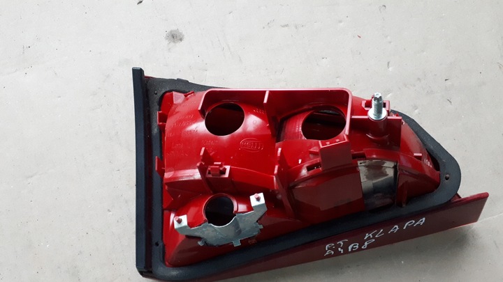 фото №8, A4 b8 лампа права праві зад w кришка багажника sedan