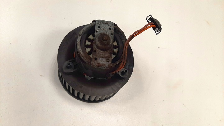 фото №1, Bmw 1 e87 e81 воздуходувка вентилятор воздуховод uk