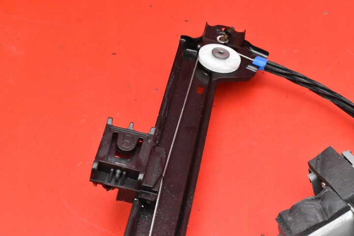 фото №12, Подъемник стекла правые зад eu 1028821-00-b tesla модель x 90d 15-21