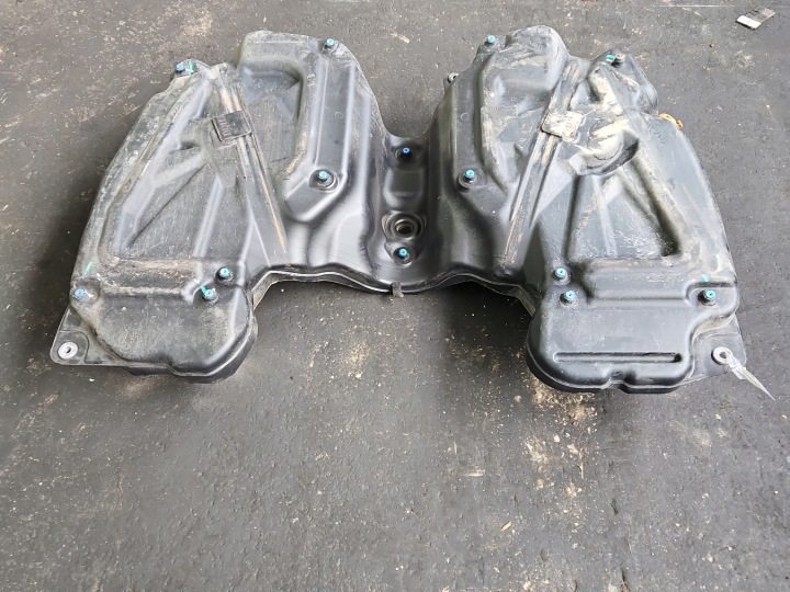 фото №8, Бак пального bak mercedes gl ii x166 4,7 v8 278928