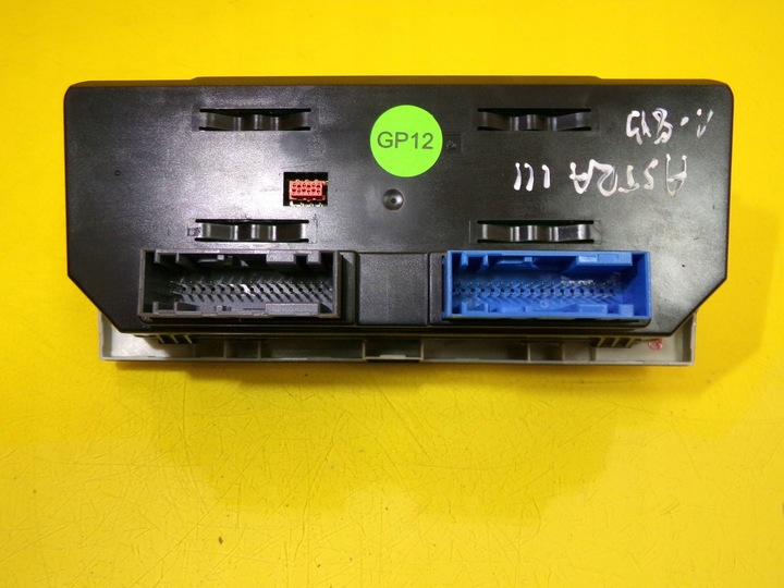 фото №8, Панель управление воздуховод opel astra h iii 13122963 nr1083