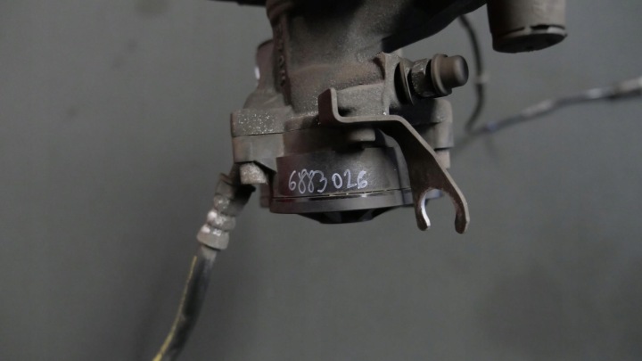 фото №8, Bmw f39 f48 mini f54 f60 суппорт тормозной правое зад заднее 34/280 6883026