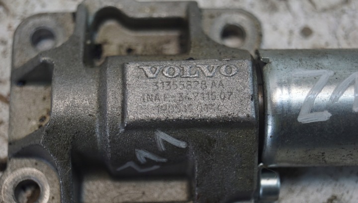фото №7, Клапан змінних faz грм volvo 31355828aa