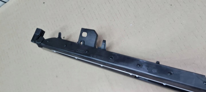 фото №11, Sq8 4m rsq8 q8 декори панелі консолі планка декоративна англієць 4m8853189j rq8