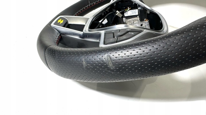 фото №9, Кермо renualt clio v rs 484004761r