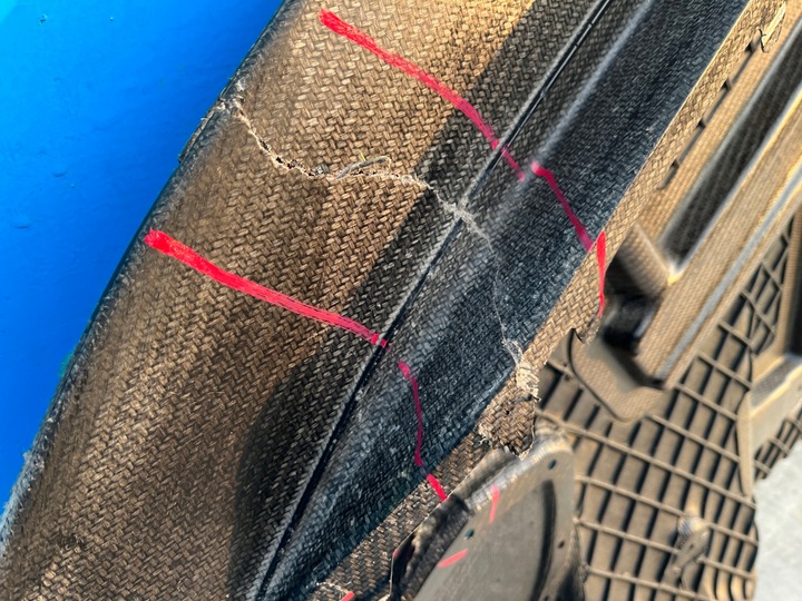 фото №14, Audi r8 spyder 4s9 защита плита шасси карбон