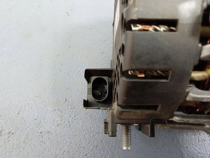 фото №7, Cls w257 3.0 cdi генератор 250a a0009064508