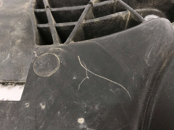 фото №9, Volkswagen passat b8 2017 защита нижняя двигателя 3q0825901b