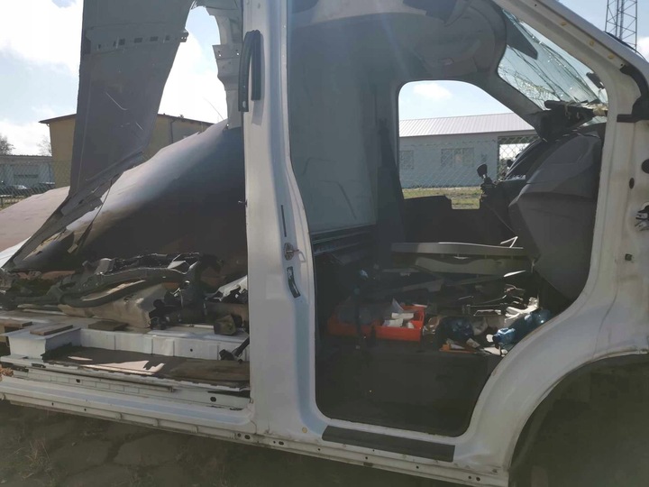 фото №3, Ford transit mk8 bok правий стійка поріг чверть 19 2020 2021 2022 2023 2024