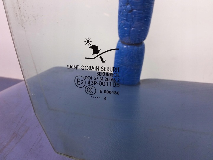 фото №3, Saab 9-3 ii sedan стекло дверь зад правая 04