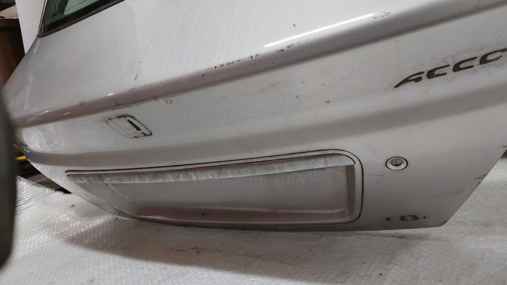 фото №13, Крышка багажника задняя зад honda accord vi liftback 5d 1998-2002 1999 2000