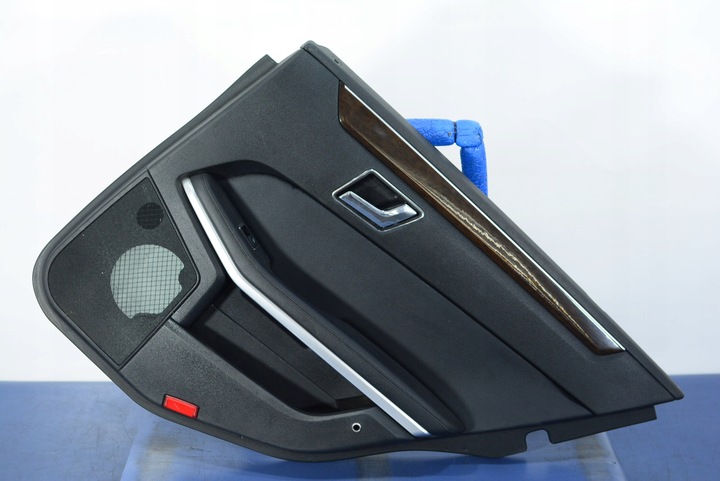 фото №1, E-klasa w212 универсал обивка дверь правых задних