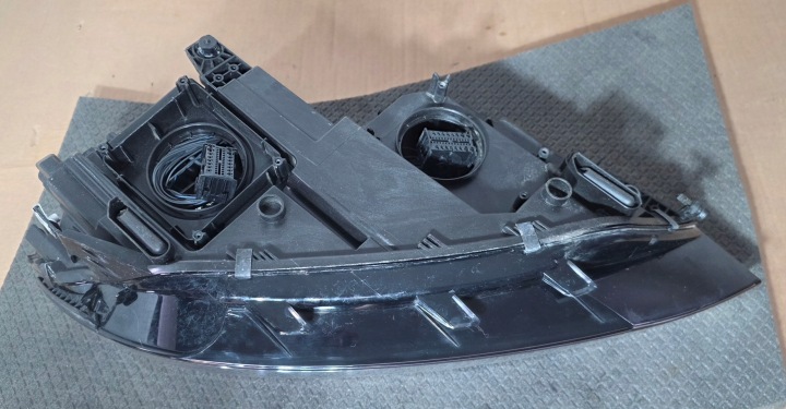 фото №9, Фара передняя левые перед vw touran led 5ta 5tb 941 081a