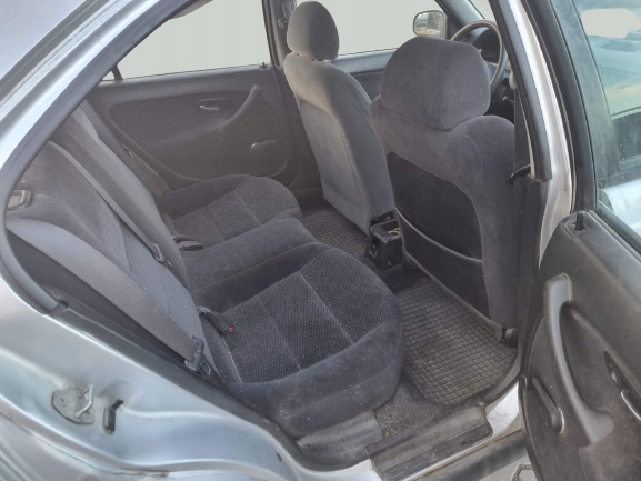 фото №9, Скло ліве зад honda civic 1.4b 00r