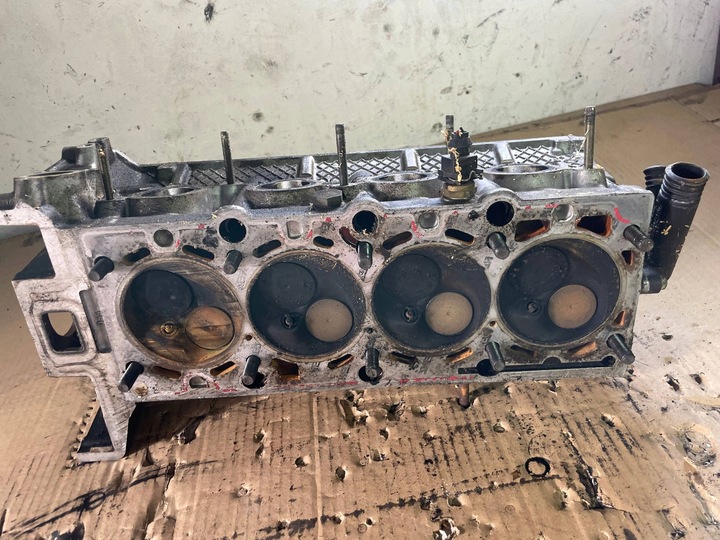 фото №10, Головка двигателя bmw 3 e36 1.8 1.9 1743987