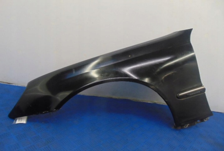 фото №1, Mercedes c - класс w203 крыло левый