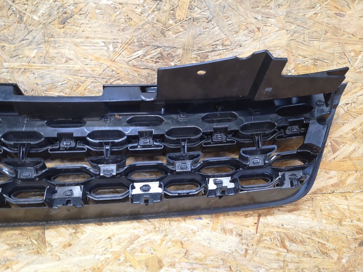 фото №13, Land rover discovery sport рестайлинг решётка радиатора решётка r-dynamic lk72-8a100